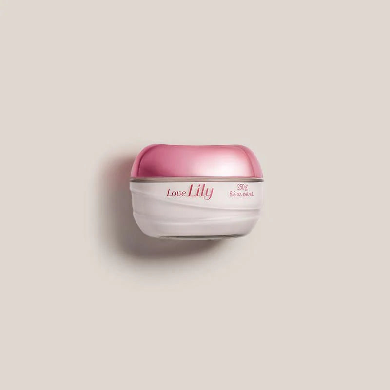 LILY | Crema Hidratante Satinada Love Lily, 250g